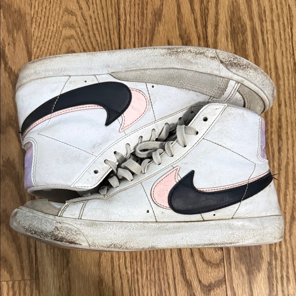 Nike Womens Blazers with Black Swoosh
